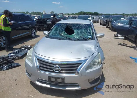 2015 Nissan Altima 2.5 S from USA, damaged, VIN 1N4AL3AP3FC264951